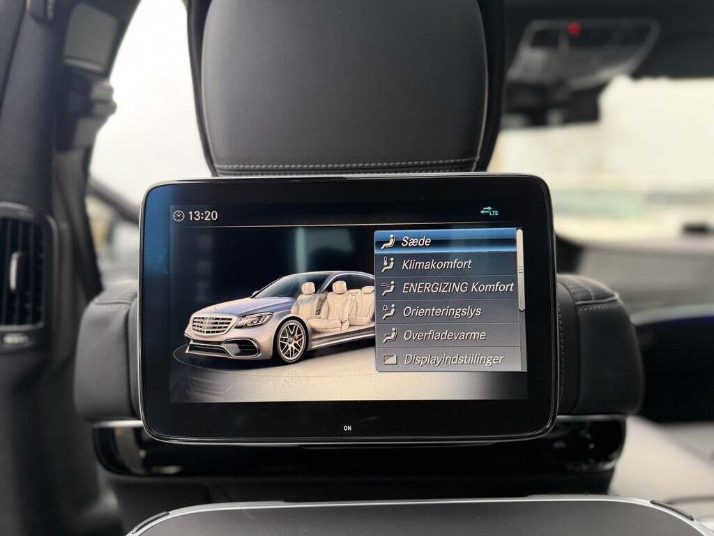 Gul Mercedes S63 fra 2017