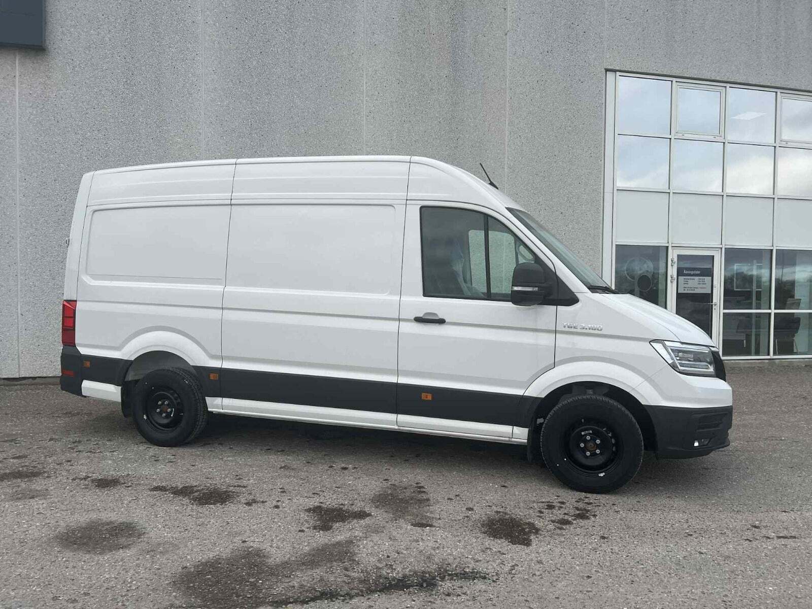 MAN TGE 2,0 3.180 Kassevogn L3H3 aut. FWD