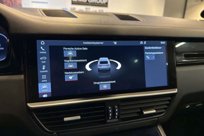 Blå Porsche Cayenne fra 2019