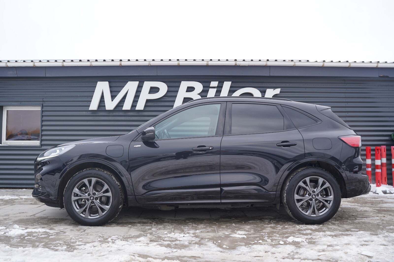 Ford Kuga 2,5 PHEV ST-Line X CVT