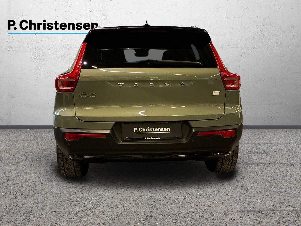 Volvo XC40 P6 ReCharge Core