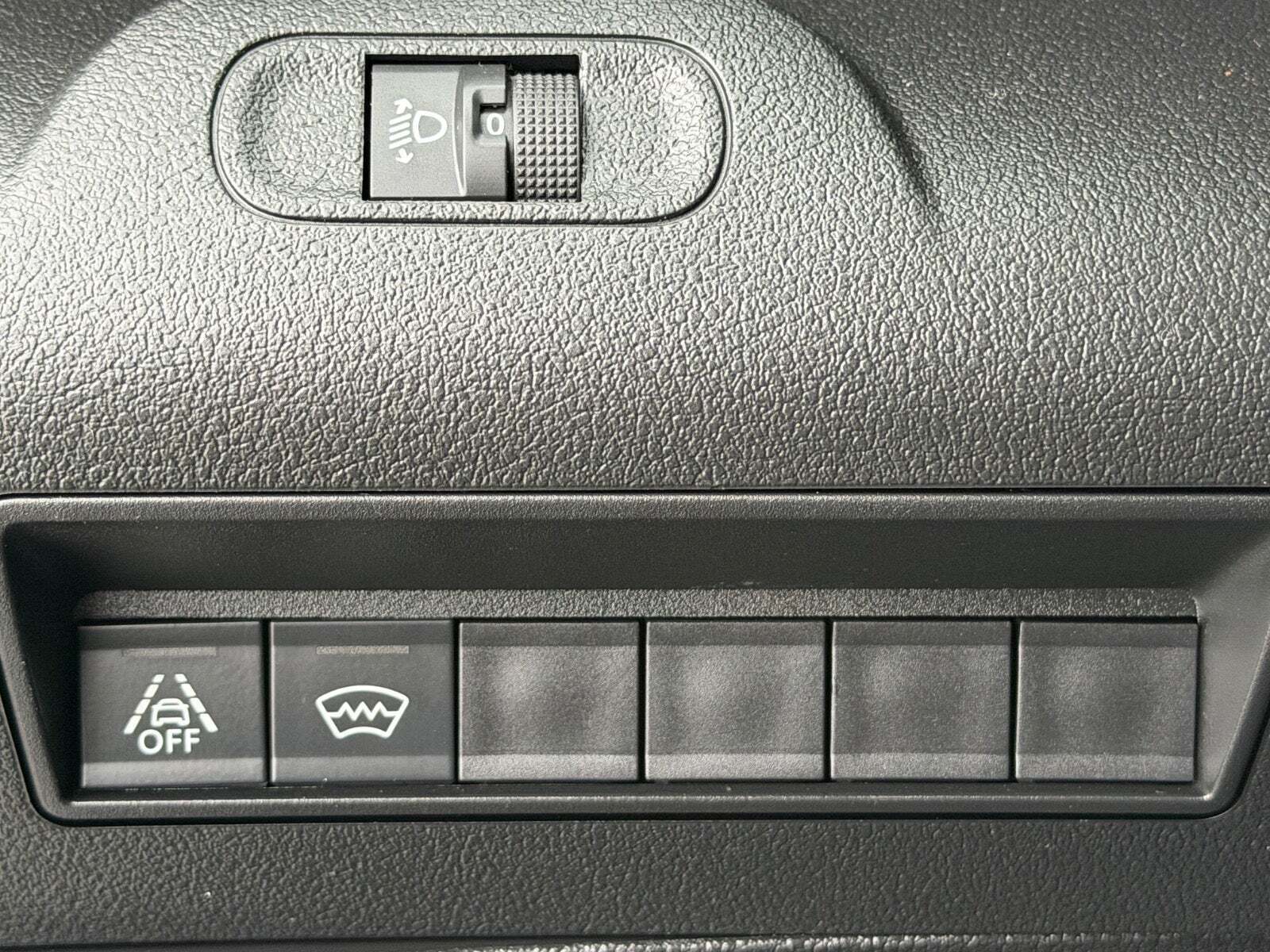 undefined Peugeot Partner fra 2023