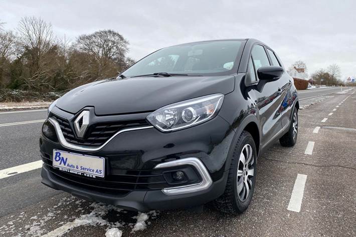Sort Renault Captur fra 2019 set udefra