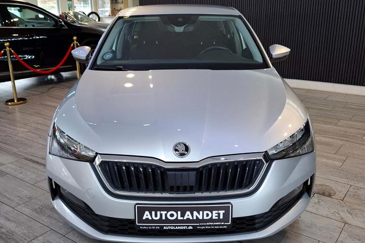 Sølv Skoda Scala fra 2020