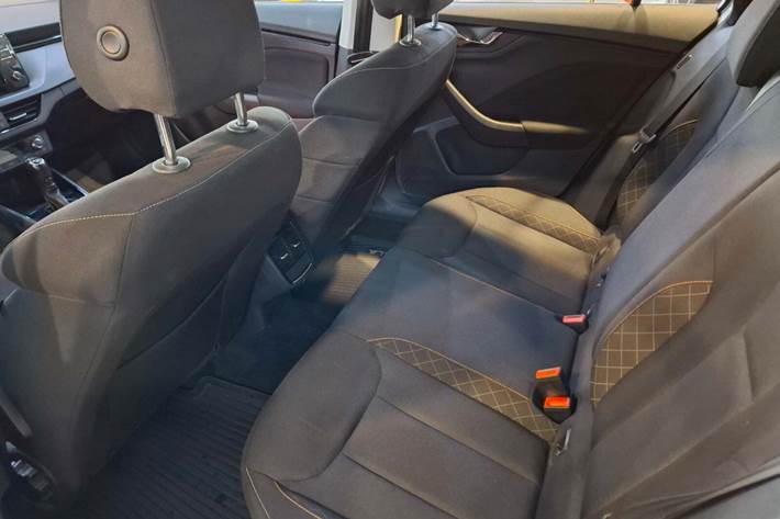 Sølv Skoda Scala fra 2020