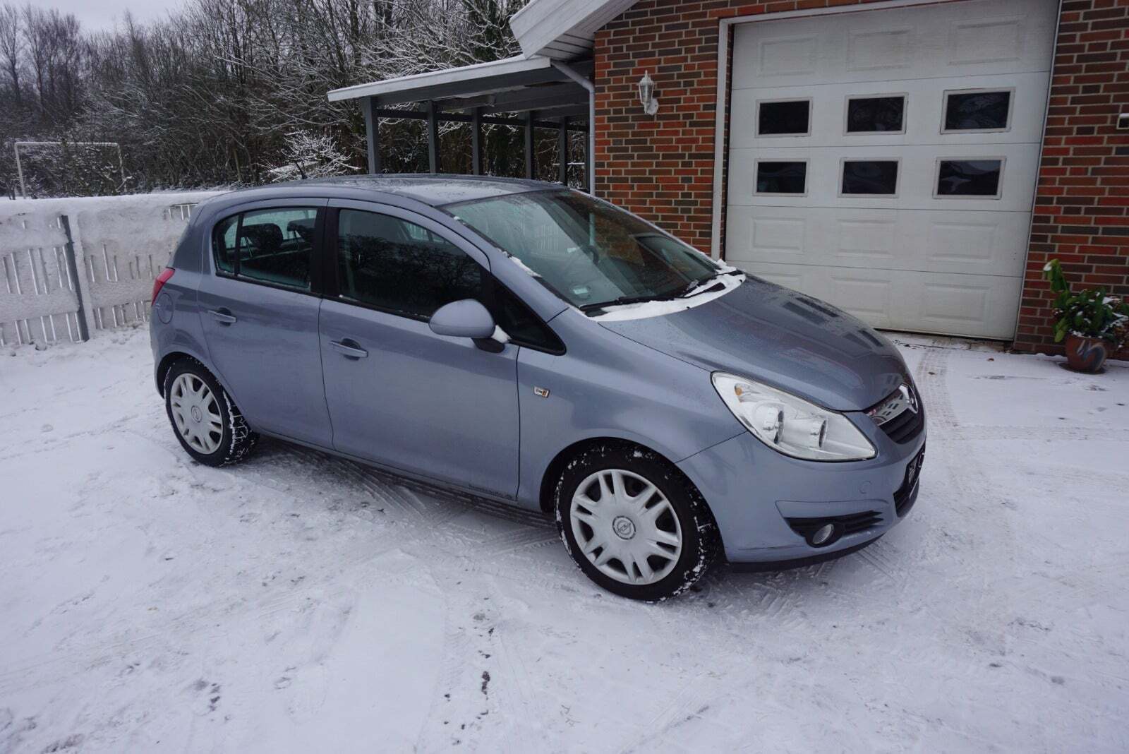Opel Corsa 1,2 16V Edition