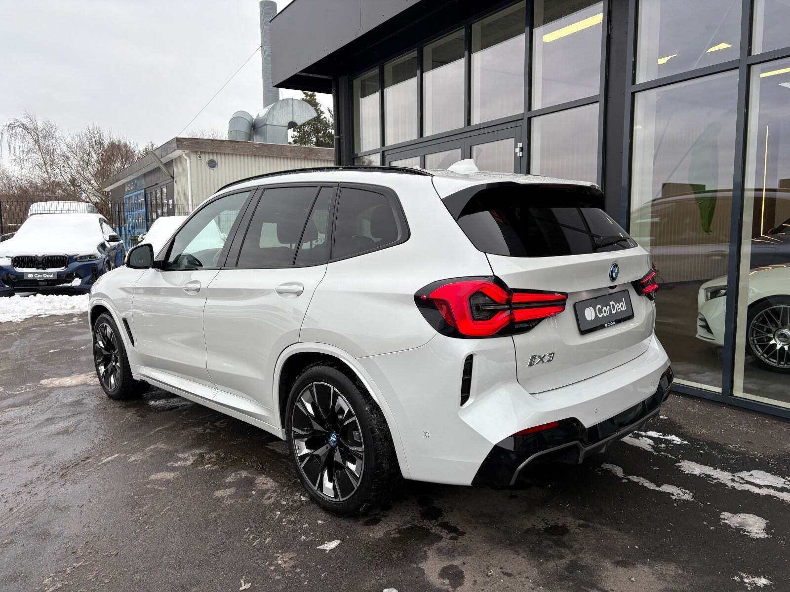 BMW iX3 Charged Plus M-Sport