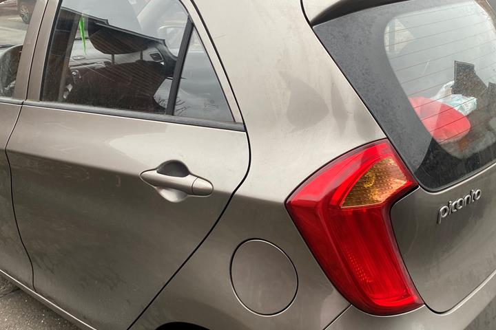 undefined Kia Picanto fra 2012