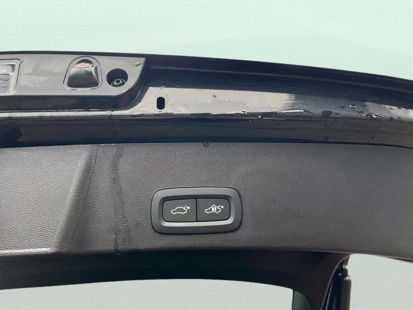 Sort Volvo XC40 fra 2024