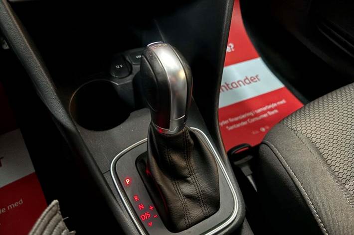 Hvid VW Polo fra 2016