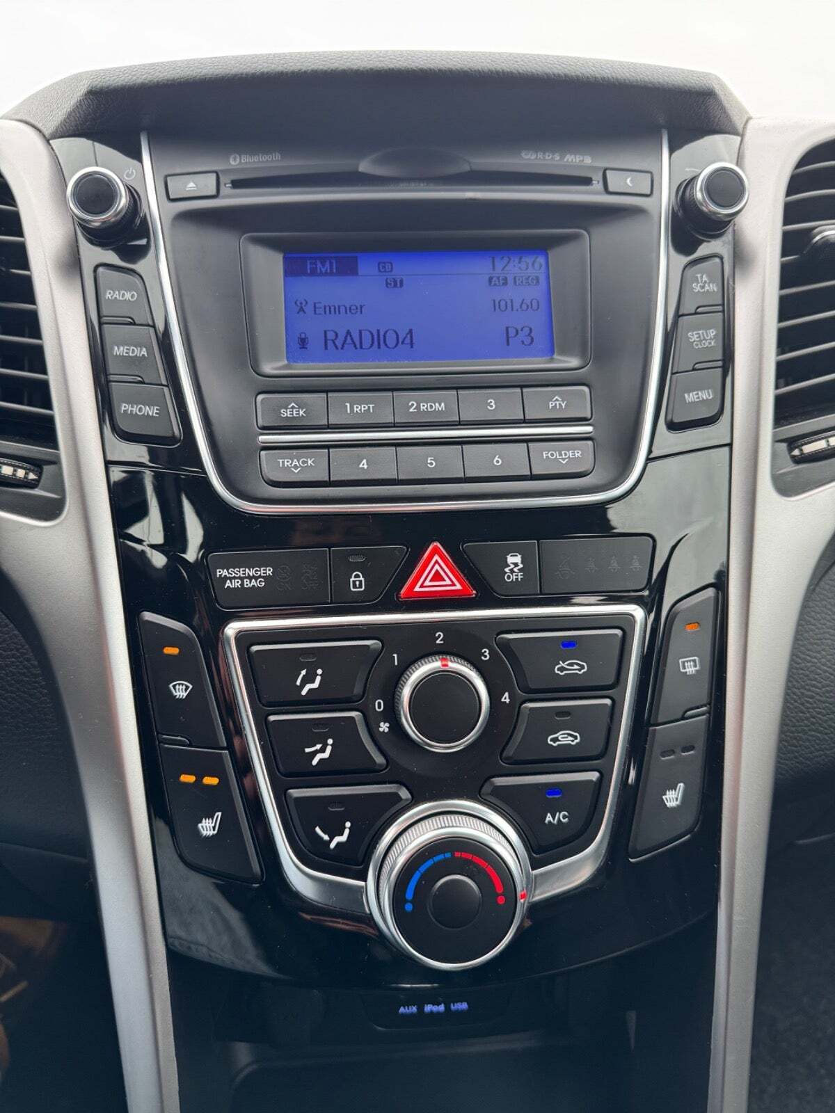 Brun Hyundai i30 fra 2014