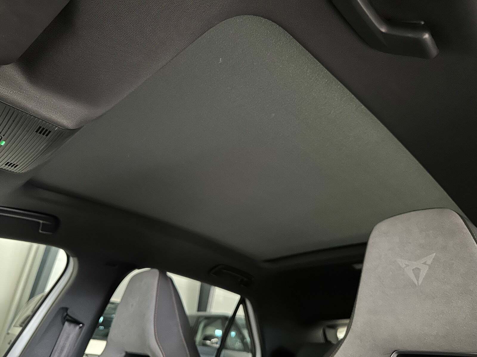 Hvid Cupra Born fra 2022