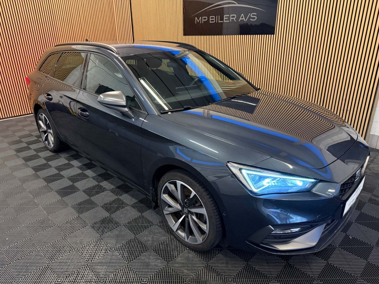 Seat Leon 1,4 eHybrid FR Sportstourer DSG