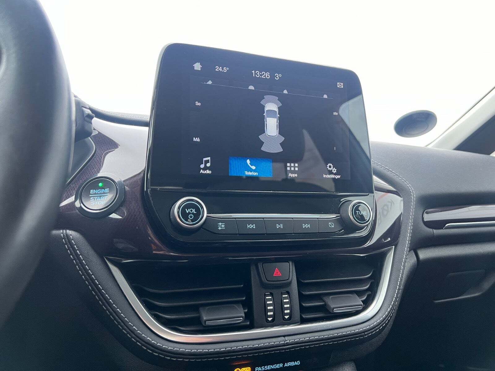 Grå Ford Fiesta fra 2018