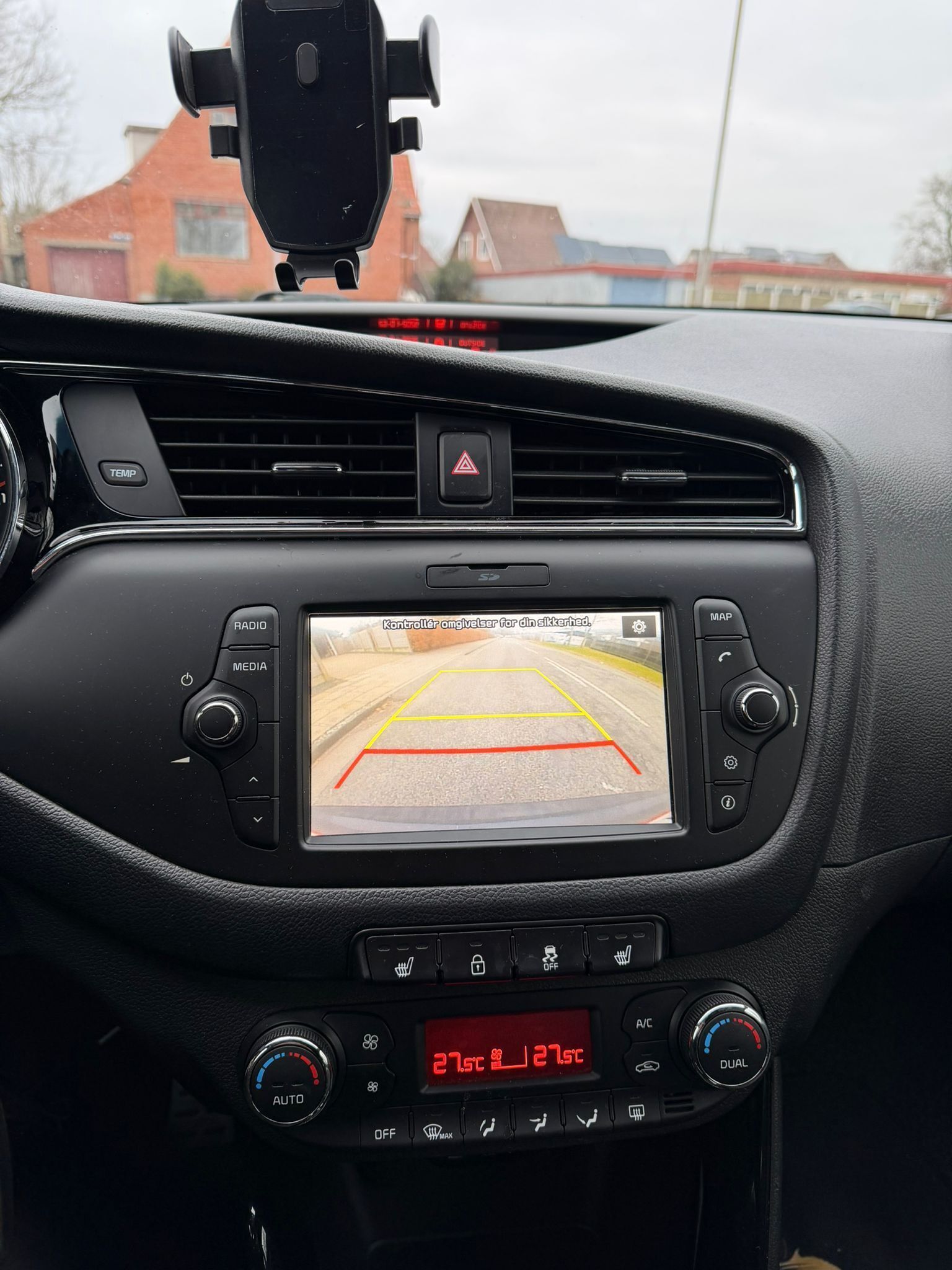 Grå Kia Ceed fra 2018