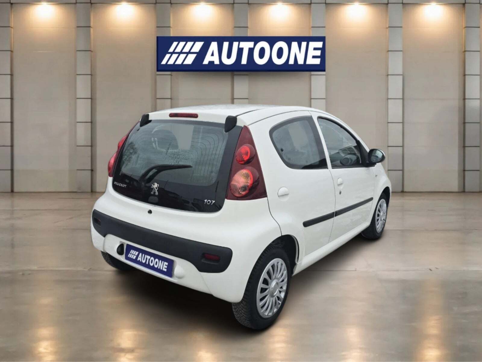 Peugeot 107 1,0 Active