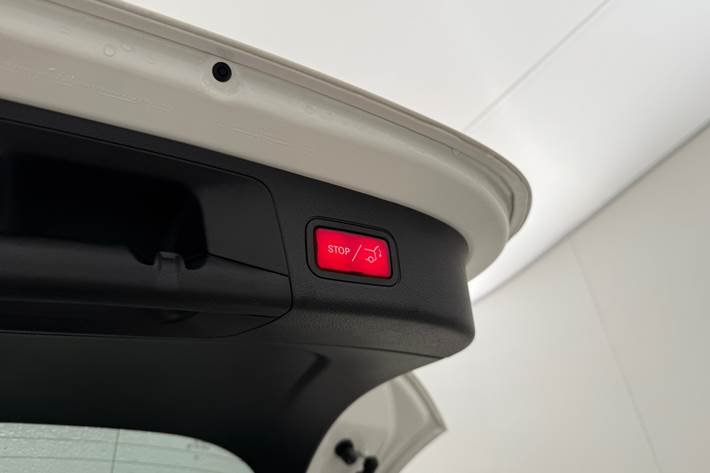 Hvid Mercedes EQA 250 fra 2022