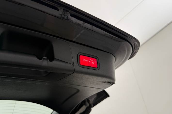 Sort Mercedes EQB 300 fra 2022