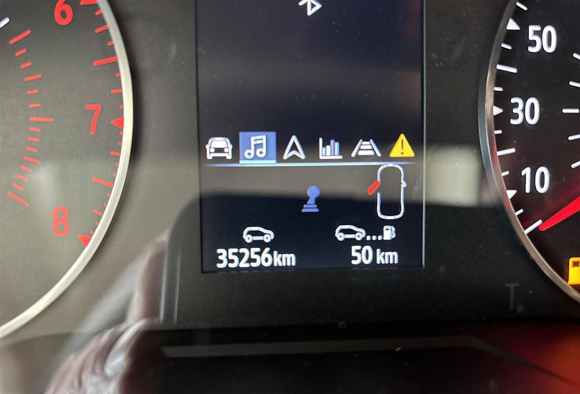 Sort Renault Captur fra 2021