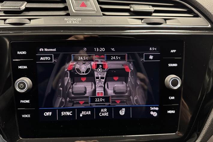 Sort VW Touran fra 2019