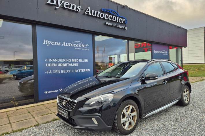 Sort Volvo V40 CC fra 2013