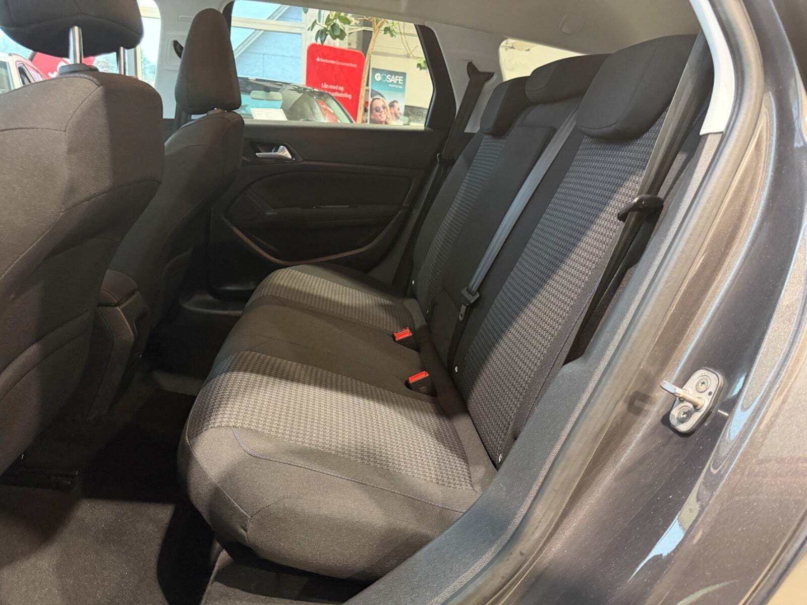 Peugeot 308 1,5 BlueHDi 130 Style SW