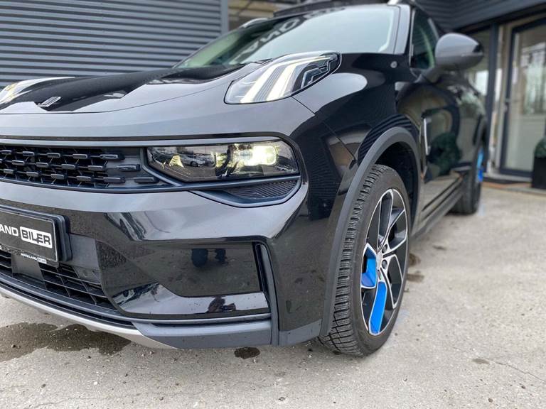 Lynk & Co 01 1,5 PHEV