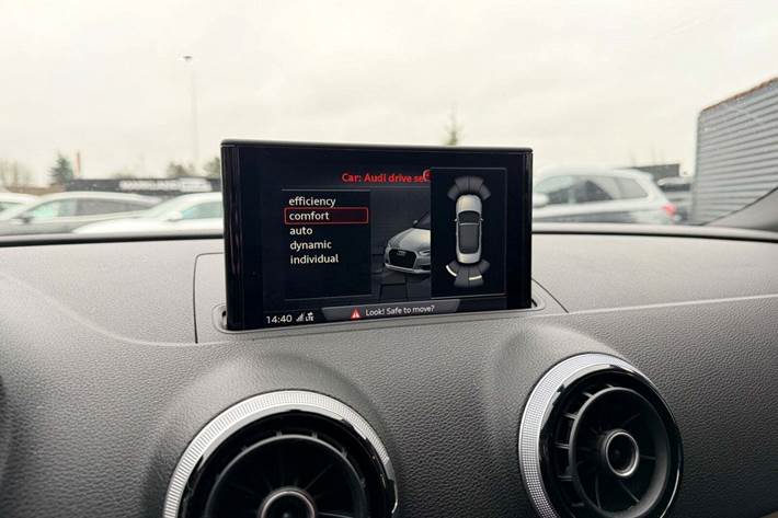 Hvid Audi A3 fra 2017