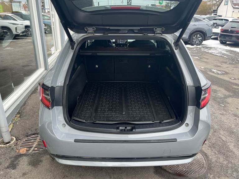 Toyota Corolla 1,8 Hybrid H3 Smart Touring Sports MDS