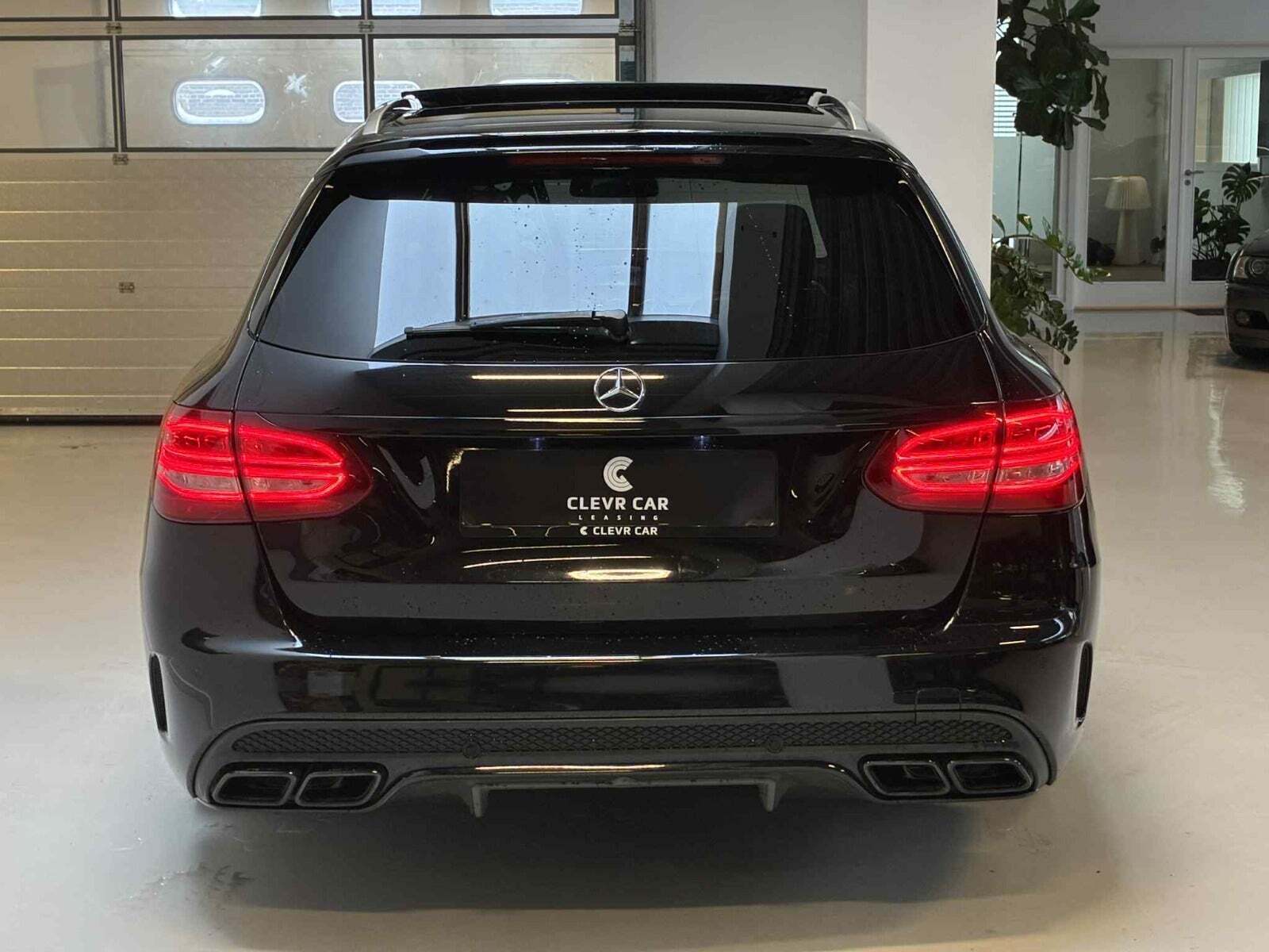 Sort Mercedes C63 fra 2017