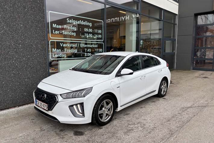 Hvid Hyundai Ioniq fra 2020
