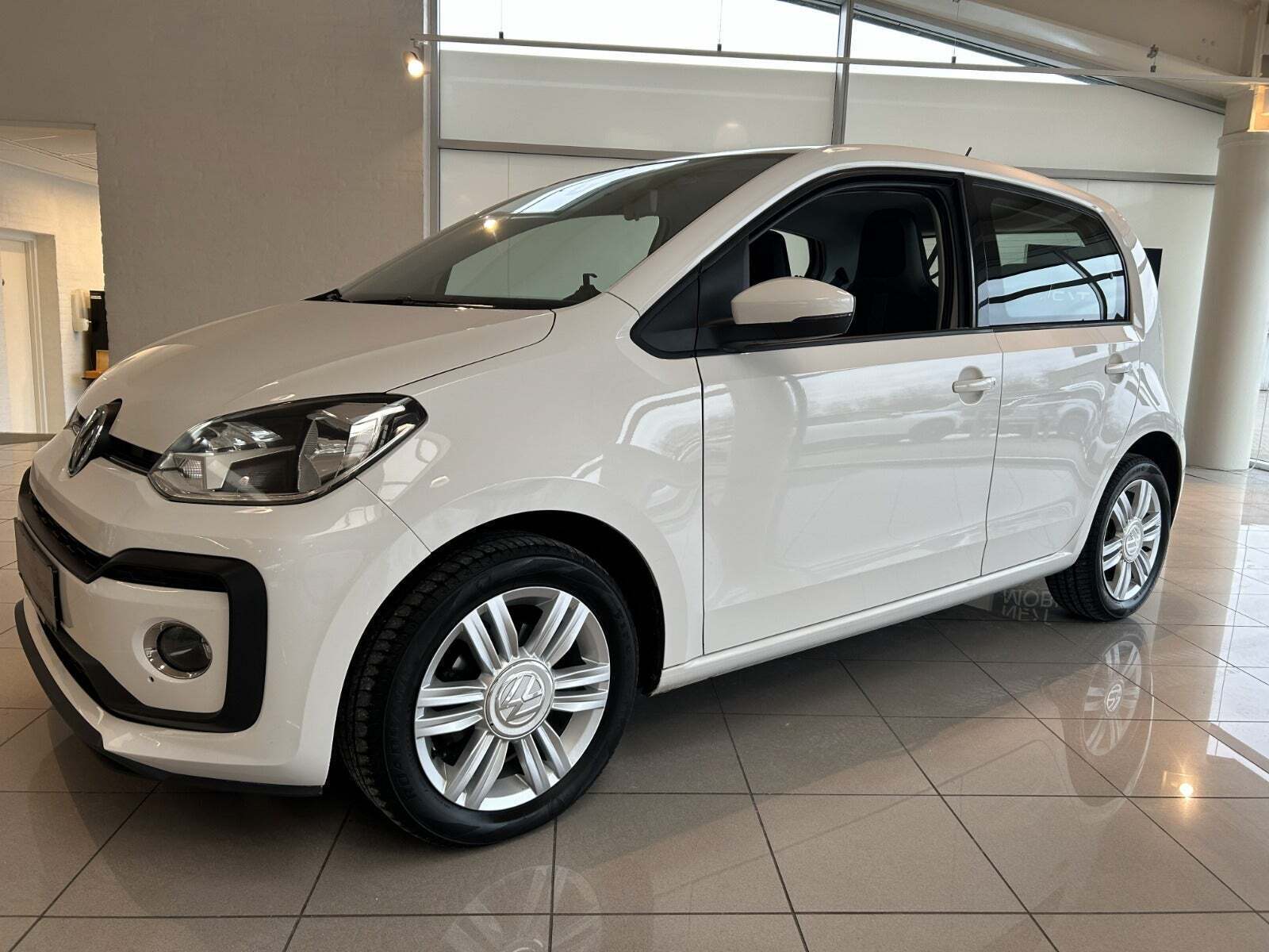 VW UP! 1,0 TSi 90 High Up! BMT