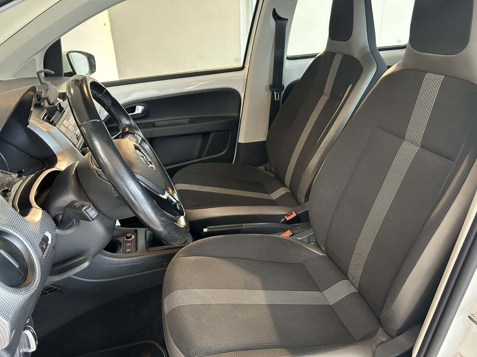 VW UP! 1,0 TSi 90 High Up! BMT