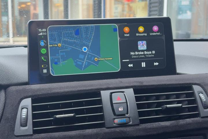 Sort BMW 3-Serie fra 2014