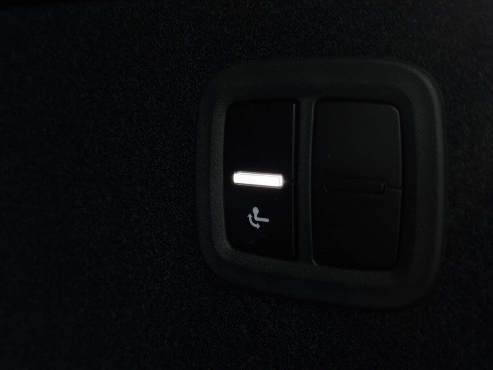 undefined Porsche Macan fra 2025