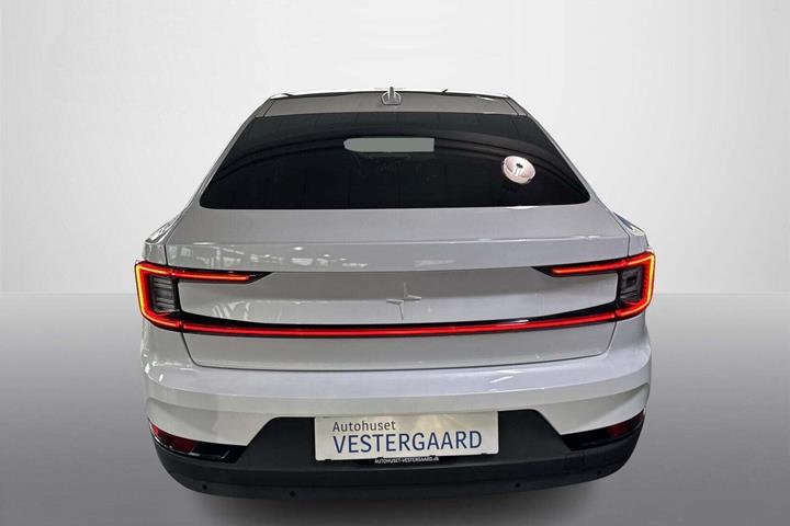 Hvid Polestar 2 fra 2023