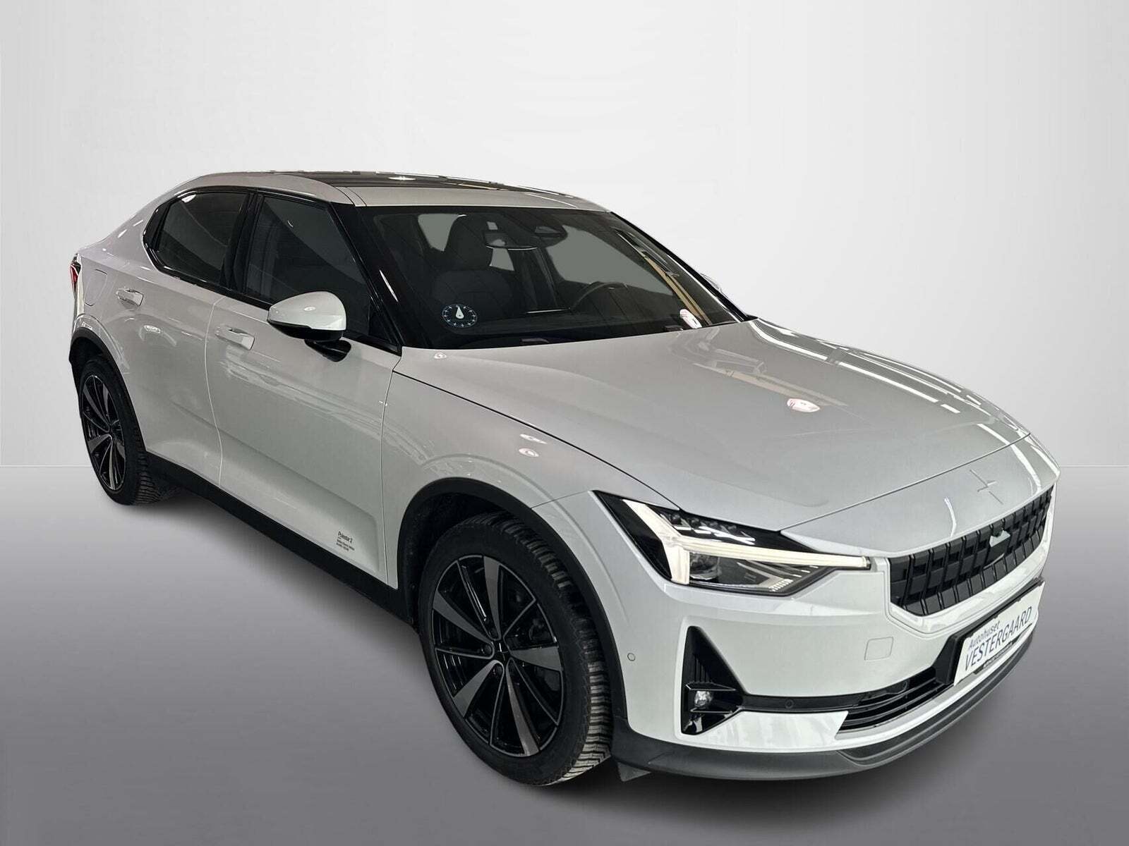 Hvid Polestar 2 fra 2023