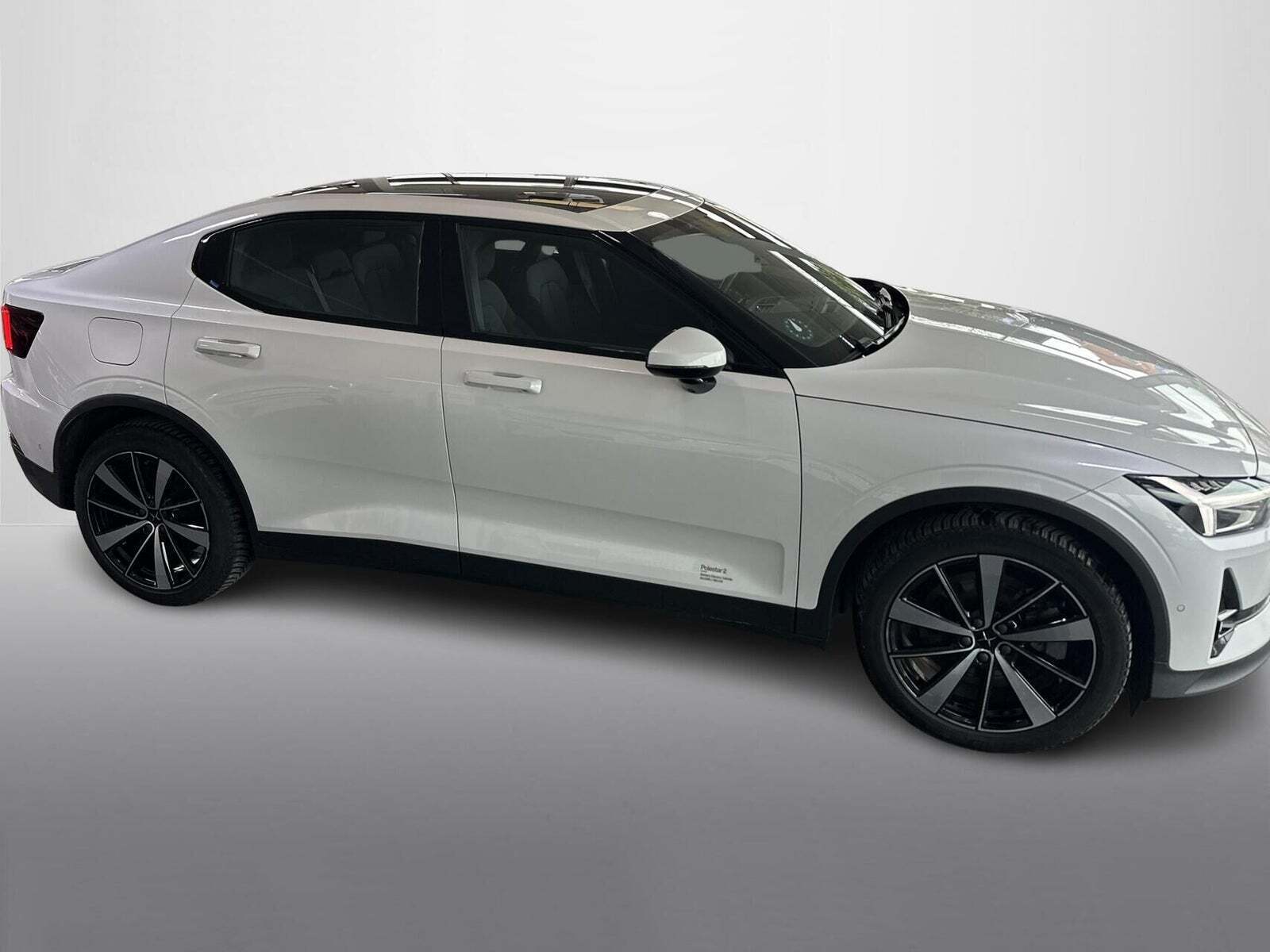 Hvid Polestar 2 fra 2023
