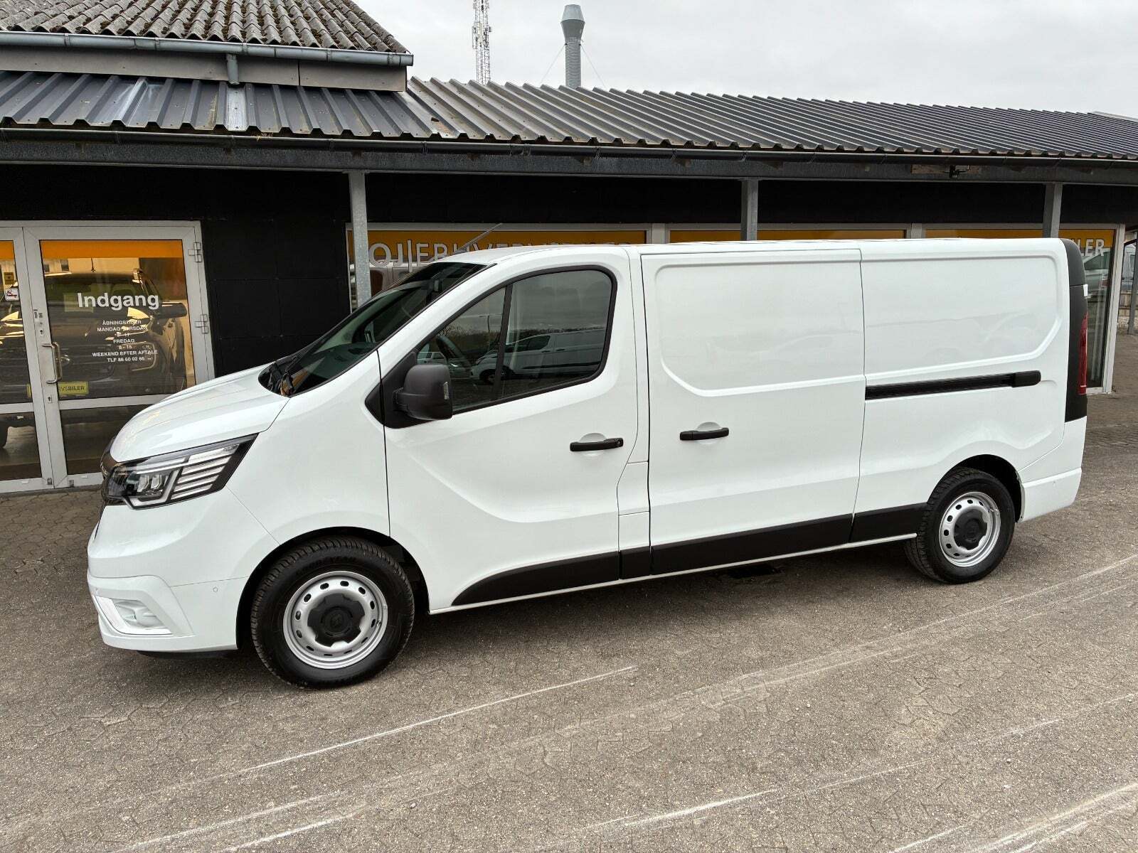 Renault Trafic 2,0 dCi 130 L2H1 Tekno