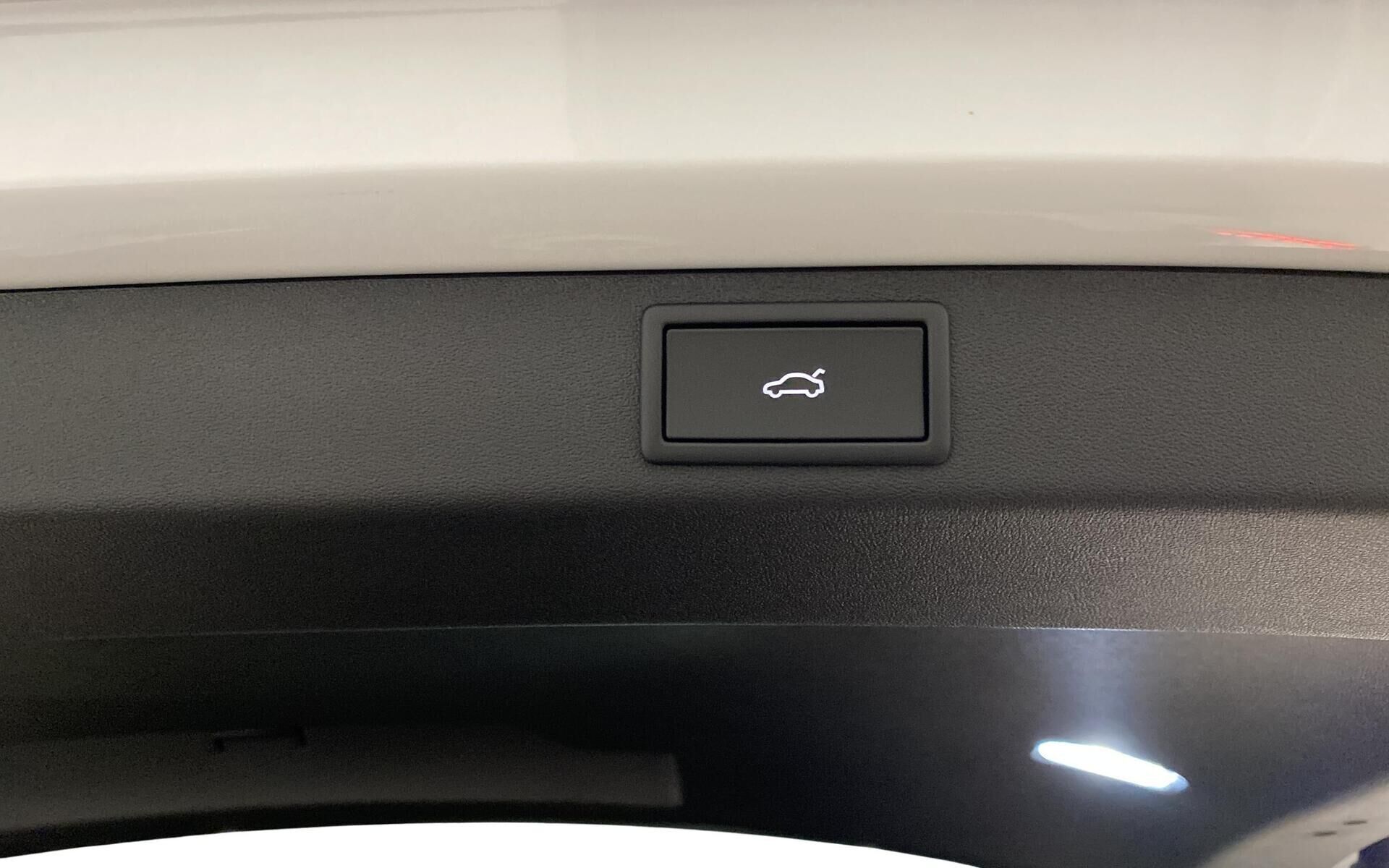 Hvid Skoda Elroq fra 2025