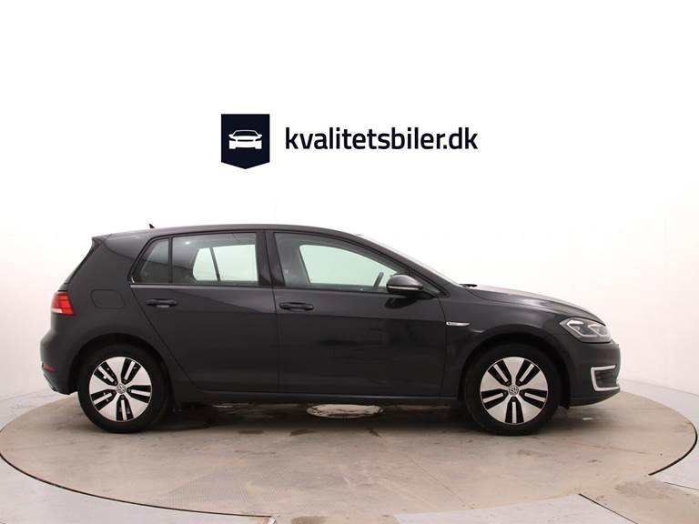 VW Golf EL 136HK 5d Aut.