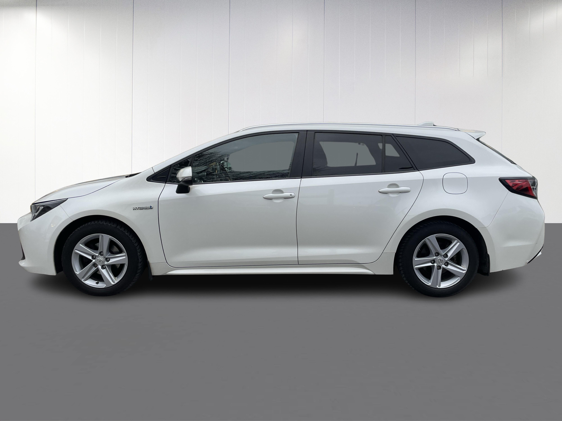 Toyota Corolla 1,8 Touring Sports Hybrid H3 Smart E-CVT 122HK Stc Trinl. Gear