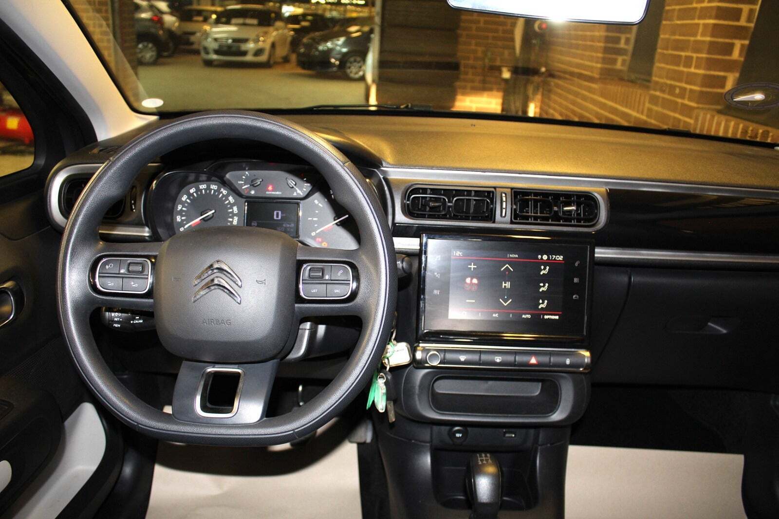 Grå Citroën C3 fra 2019