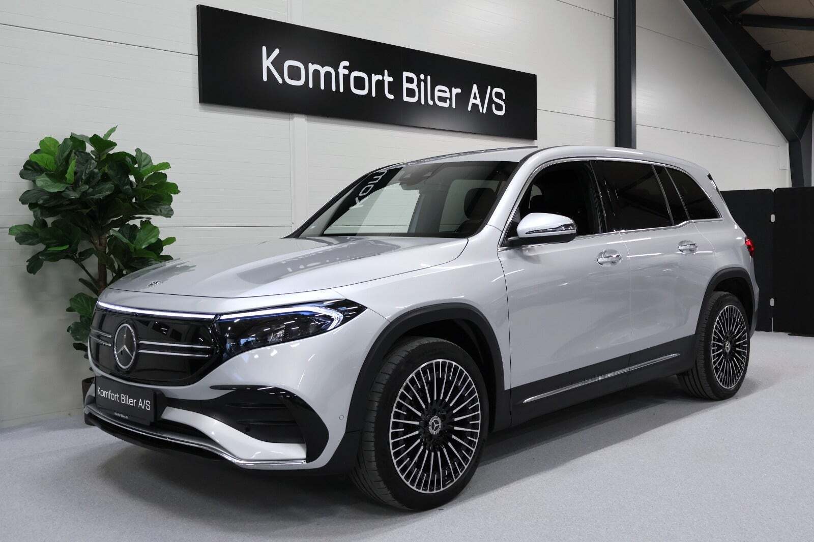 Mercedes EQB250+ AMG Line 7prs