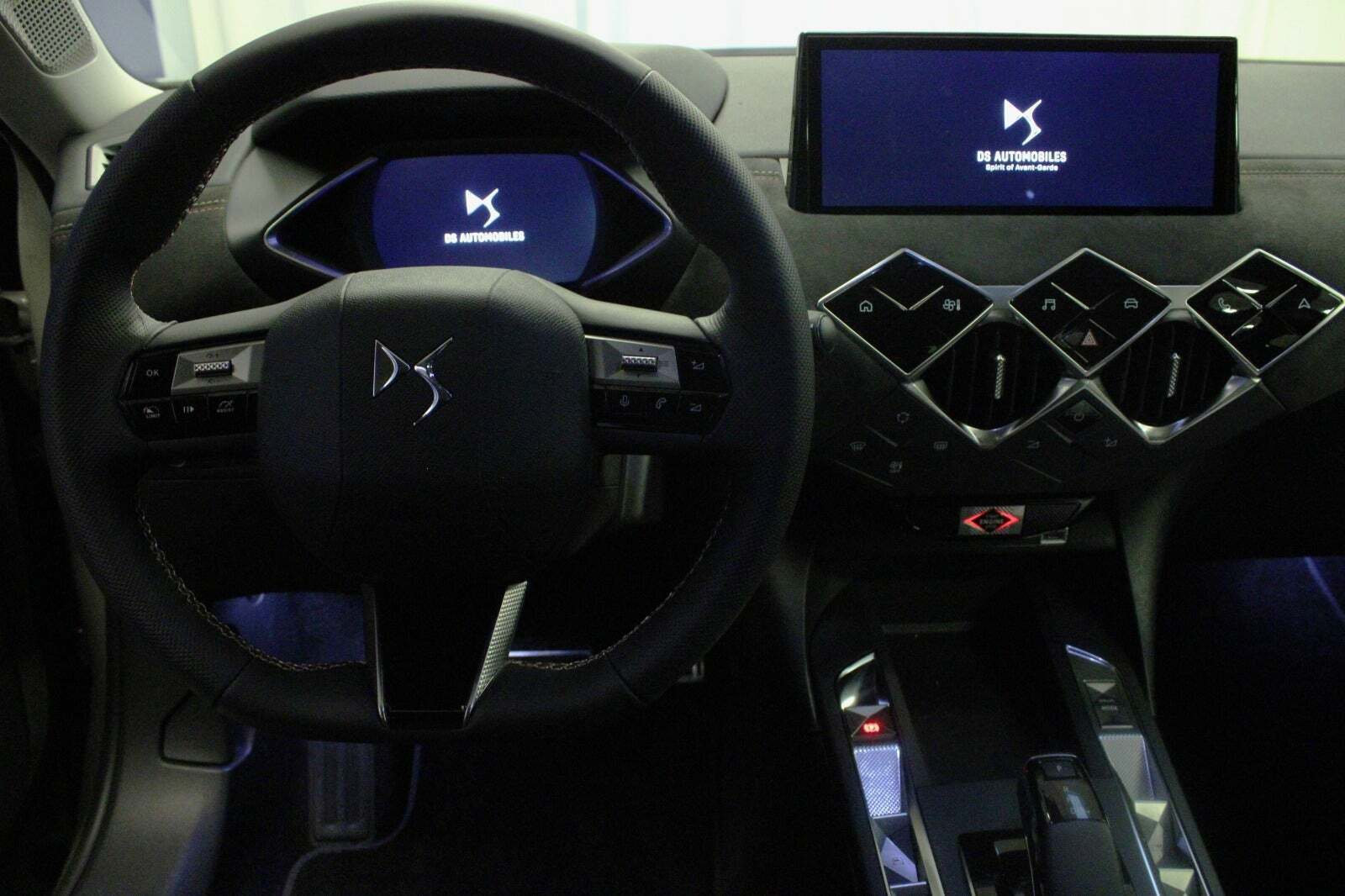 DS DS 3 CrossBack 54 E-Tense Performance Line+