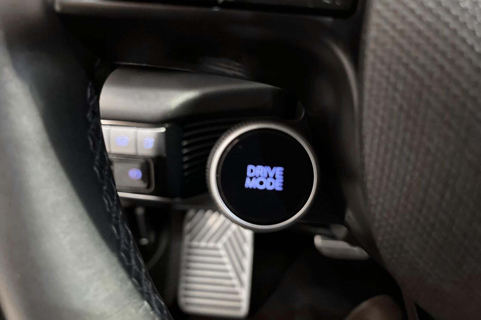 Grå Hyundai Ioniq 5 fra 2025