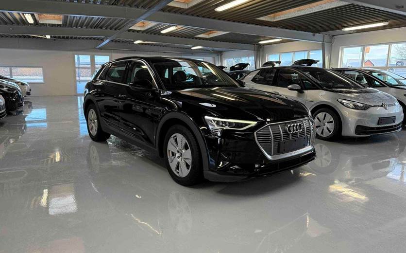 Audi e-tron 50 quattro