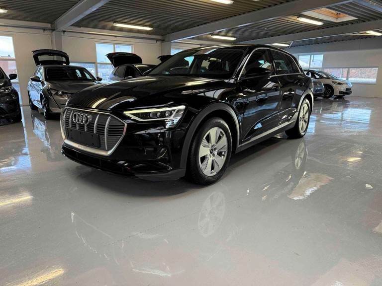 Audi e-tron 50 quattro