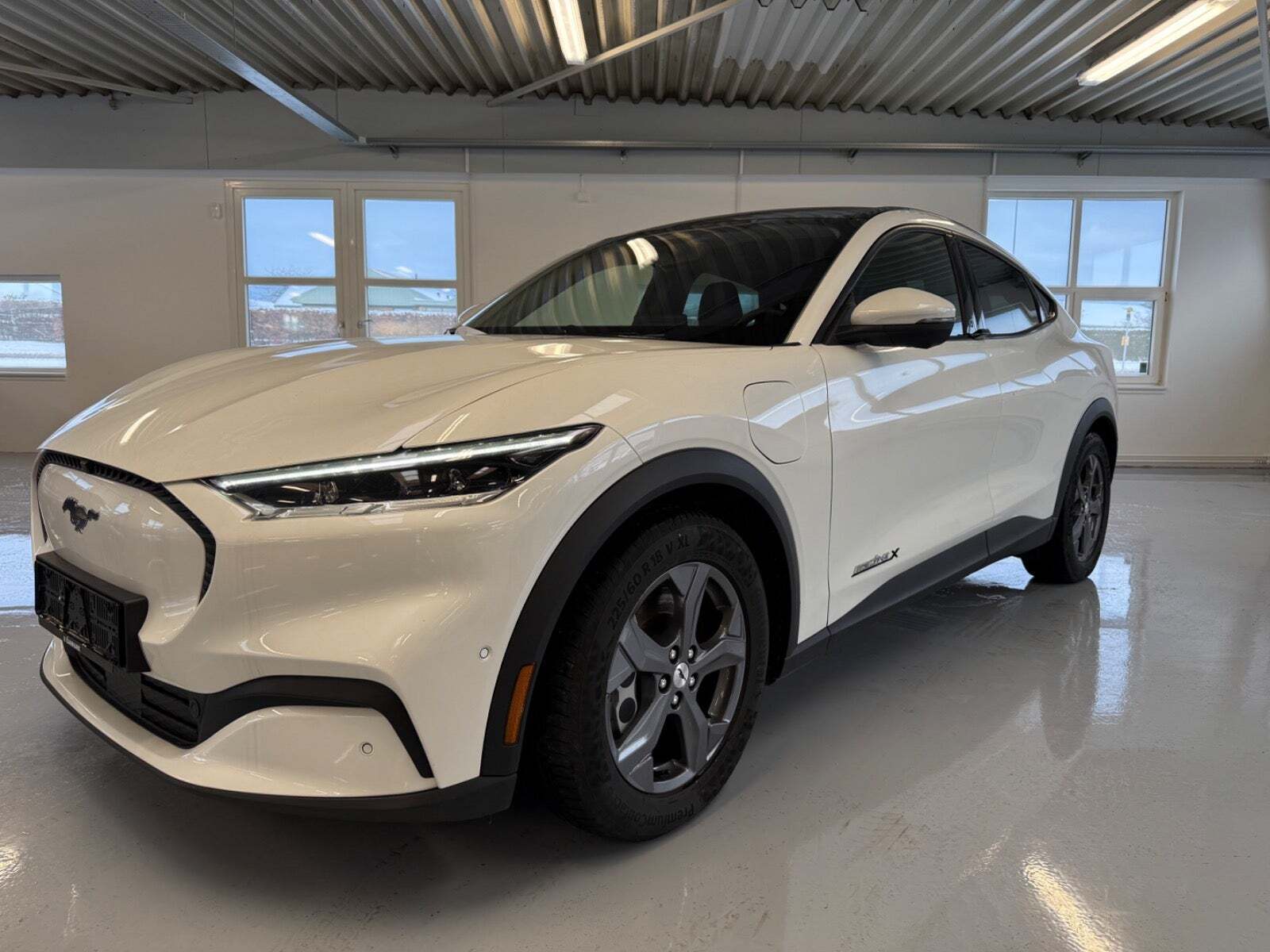 Ford Mustang Mach-E 88 Premium Extended Range