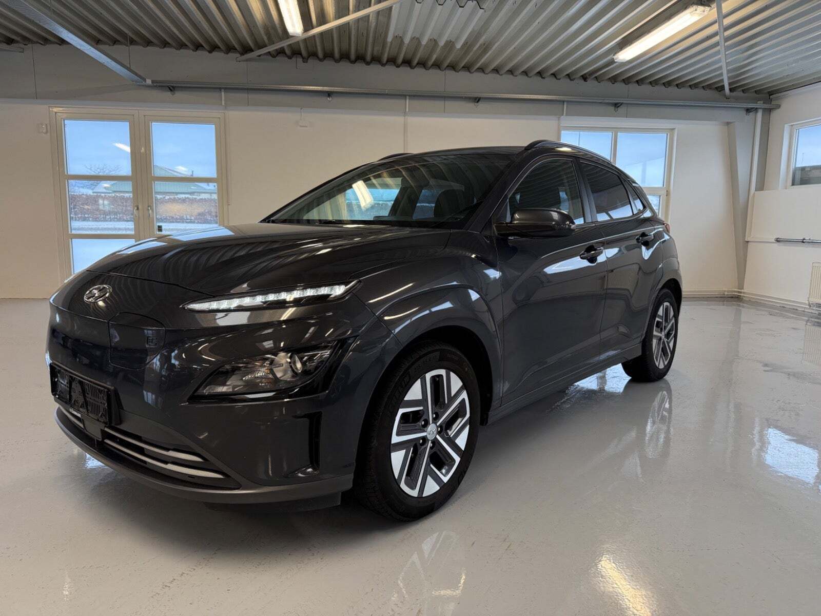 Hyundai Kona 64 EV Essential